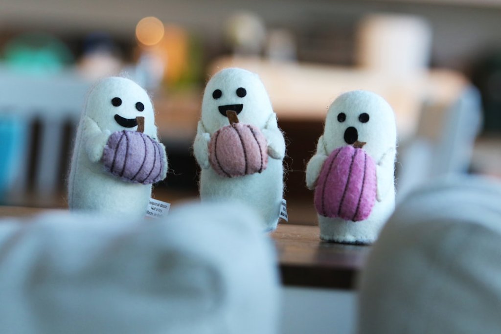 Halloween SVGs: Cute Ghosts Not Gore