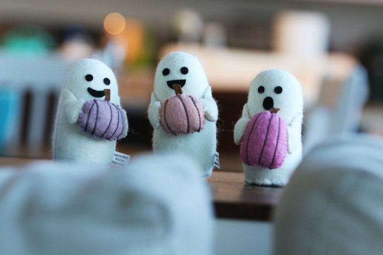 Halloween SVGs: Cute Ghosts Not Gore