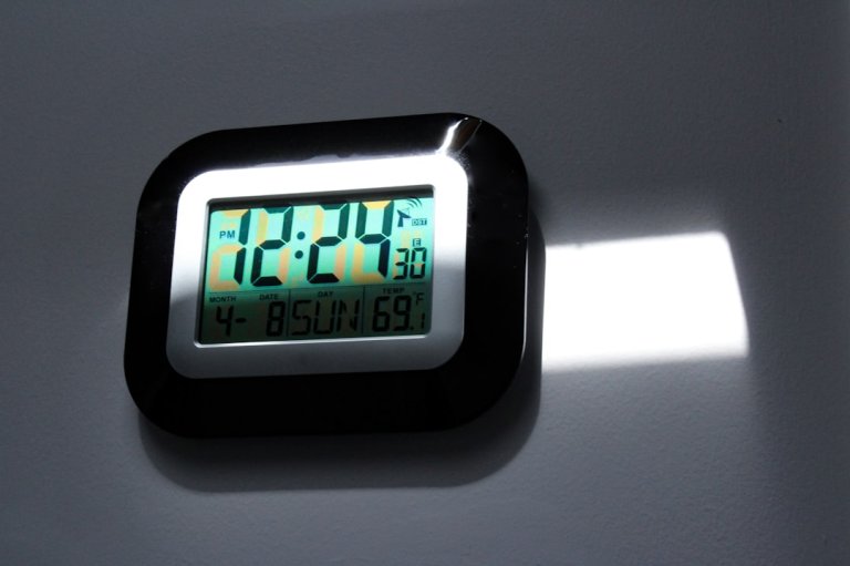Cricut Heat Guide vs Guesswork: Time & Temp Results