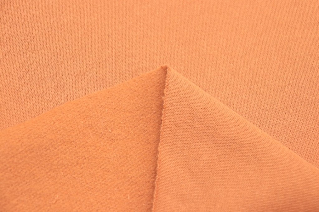 Cricut Fabric Mat vs LightGrip: Fabric Fray Control