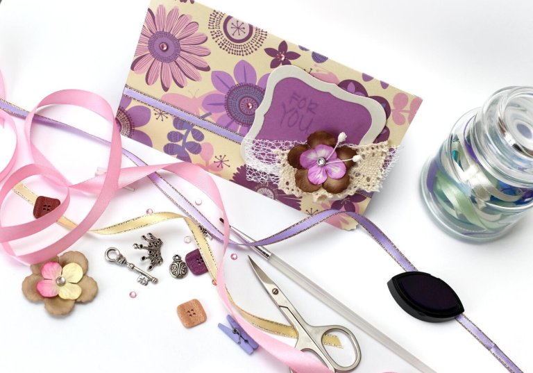 Cricut for Beginners: Essential Tools and SVG Designs